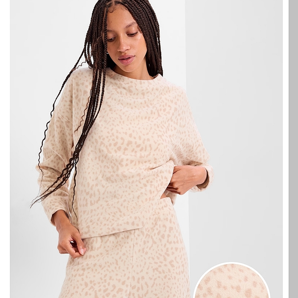 Gap Microfleece Top